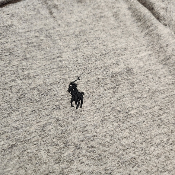 Polo Ralph Lauren‎ Gray T-Shirt, Size Medium, Classic Fit 😎 - Picture 3 of 5